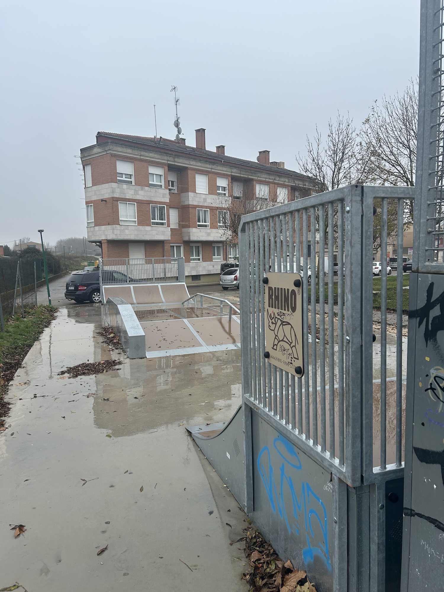 Villagonzalo Pedernales skatepark